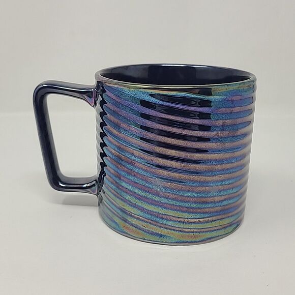 Starbucks Holiday 2020 Iridescent Rainbow Luster Swirl 12 oz. Coffee Mug - Picture 3 of 6